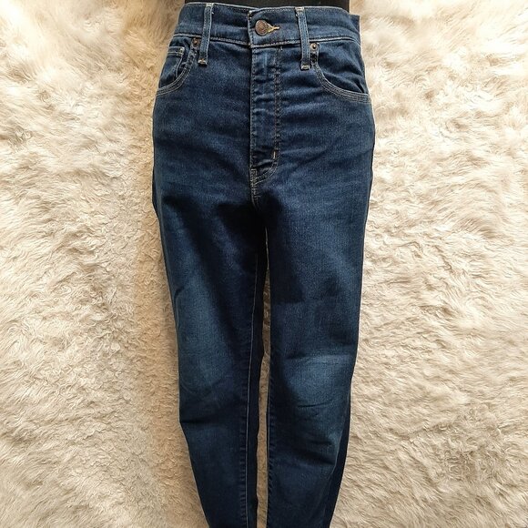 Levi's Woman's Dark Wash Mile High Supper Skinny Denim Jeans Size: 28 - Picture 2 of 10